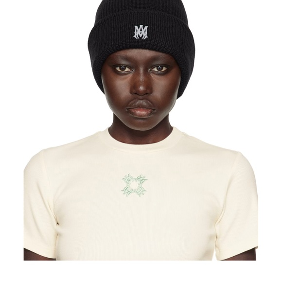 Bonnet Amiri - Picture 2 of 2